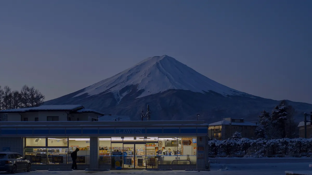 Lawson Night theme